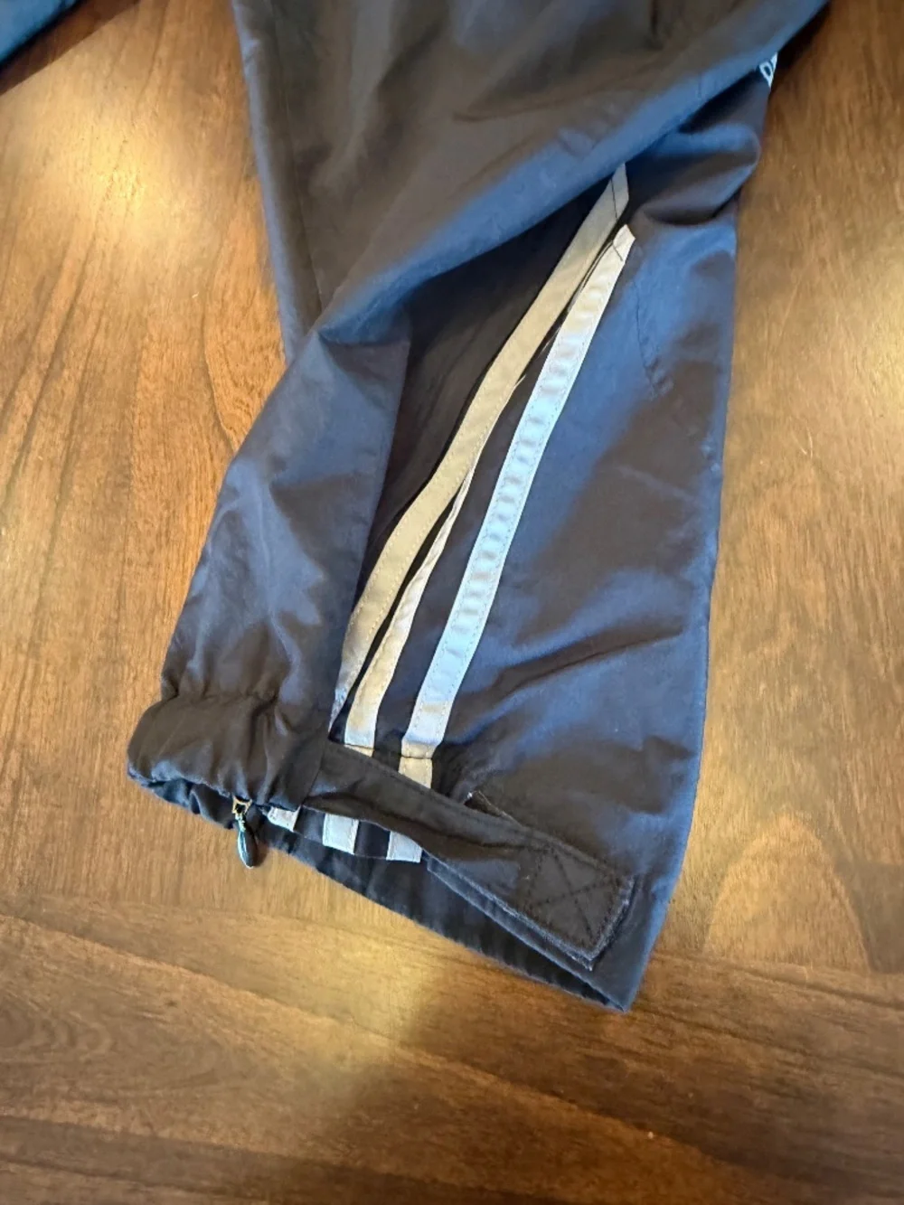 Adidas Men's Black Track Pants, Windbreaker, Adjustable ankle, Size Large